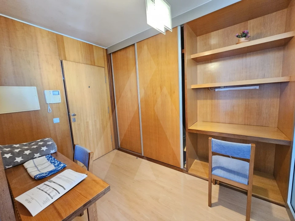 Apartamento T1 para Arrendamento em Aradas Foto 7