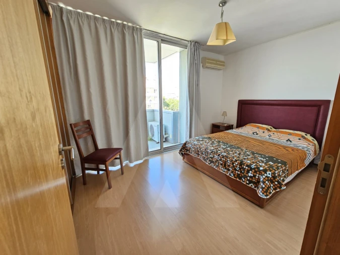 Apartamento T1 para Arrendamento em Aradas Foto 9