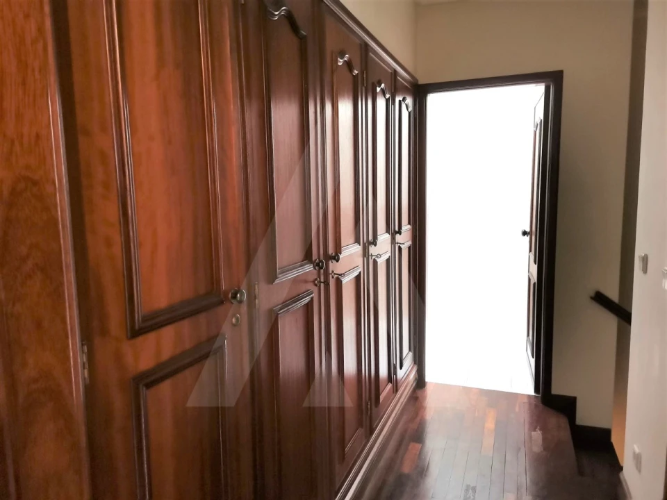 Apartamento T1 para Arrendamento em Glória e Vera Cruz Foto 4