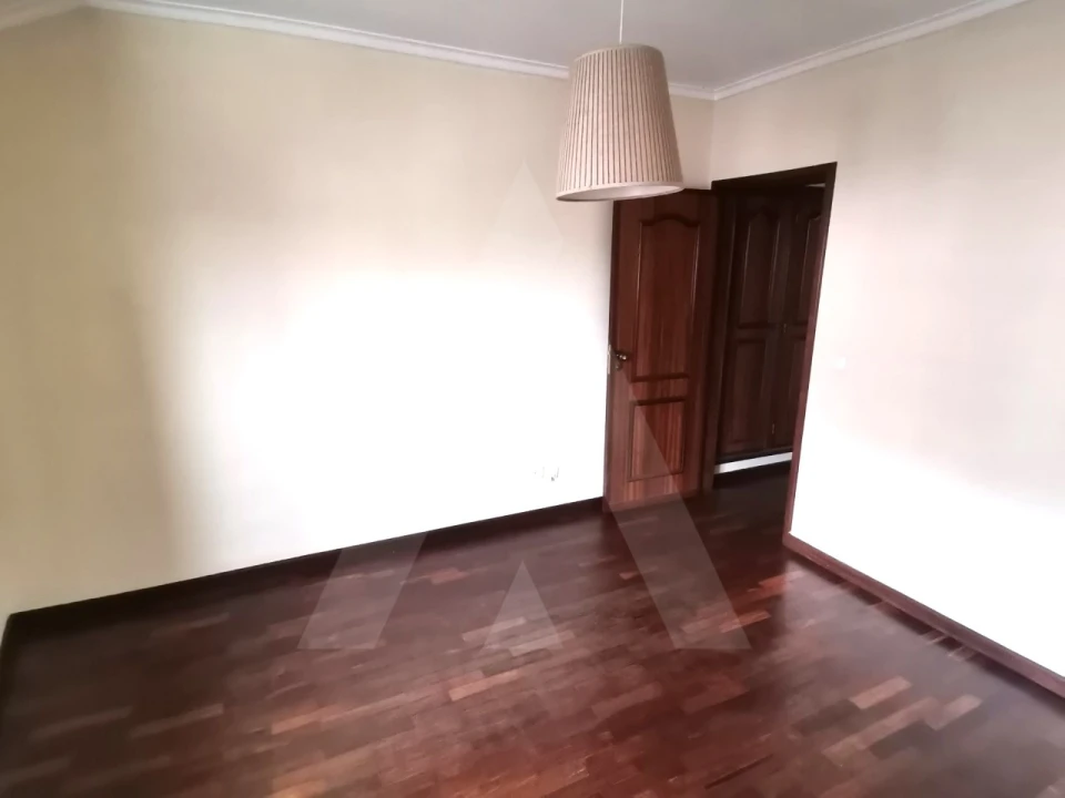 Apartamento T1 para Arrendamento em Glória e Vera Cruz Foto 10