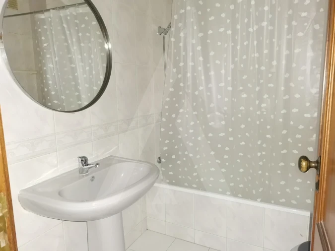 Apartamento T1 para Arrendamento em Glória e Vera Cruz Foto 13