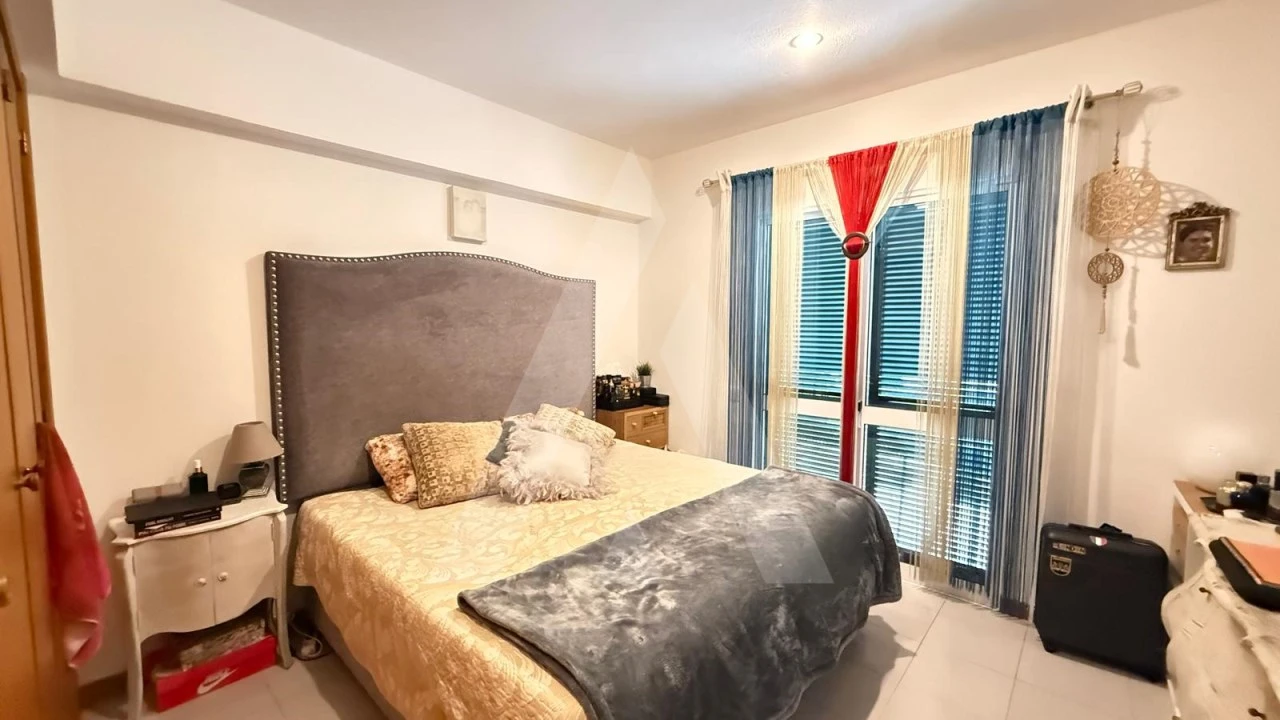 Apartamento T2 para Venda em Quarteira Foto 22