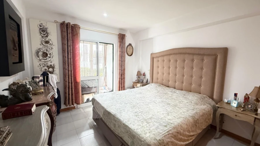 Apartamento T2 para Venda em Quarteira Foto 19