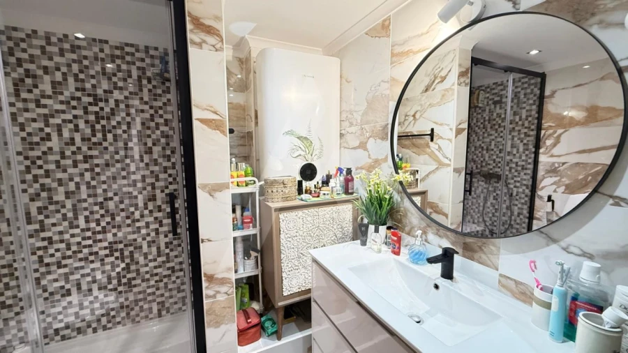 Apartamento T2 para Venda em Quarteira Foto 23