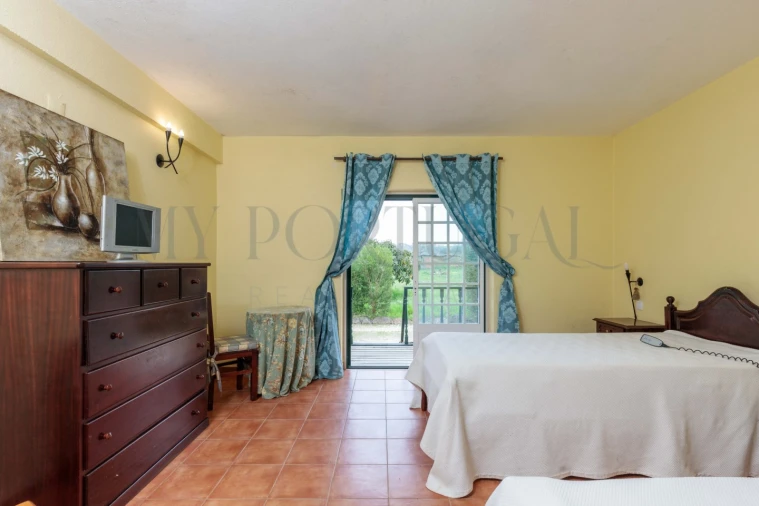 Quinta T10 para Venda em Colares Foto 21