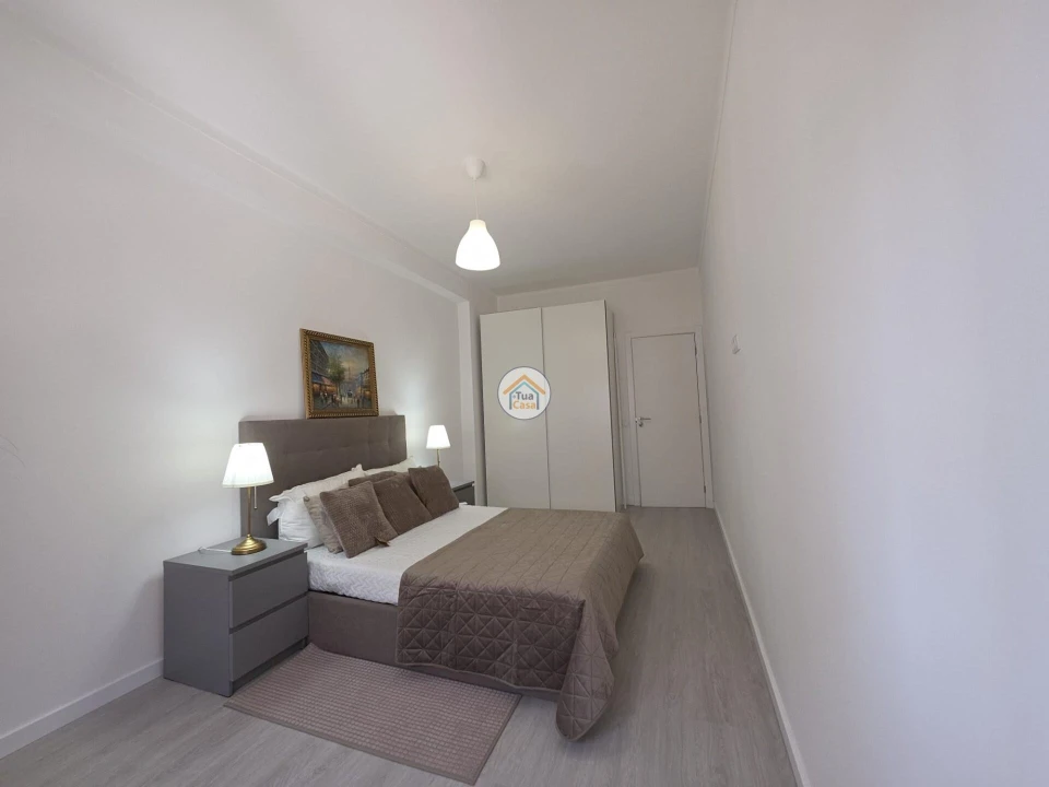 Apartamento T2 para Venda em Faro (Sé e São Pedro) Foto 8