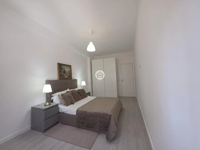 Apartamento T2 para Venda em Faro (Sé e São Pedro) Foto 8