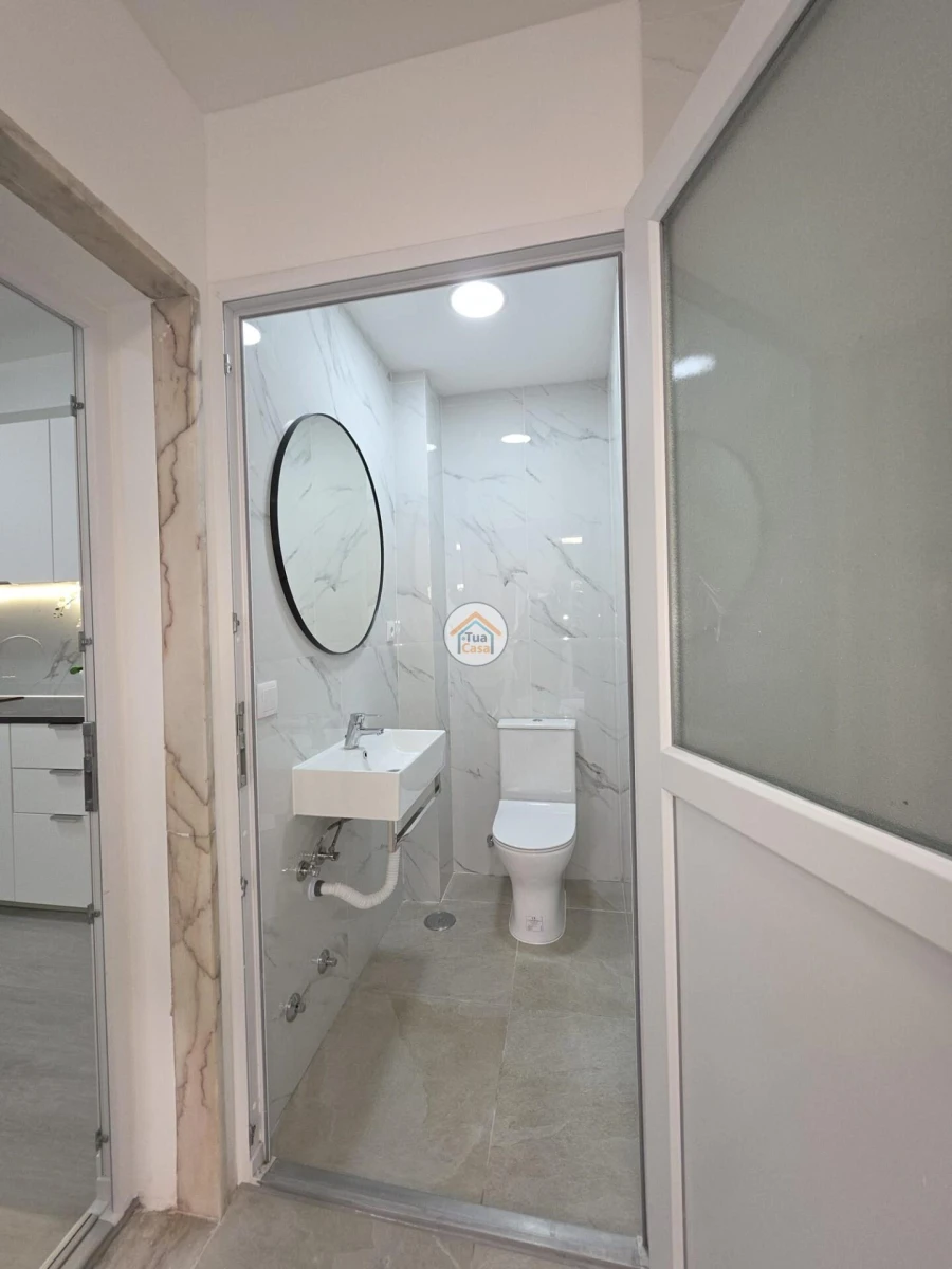 Apartamento T2 para Venda em Faro (Sé e São Pedro) Foto 3