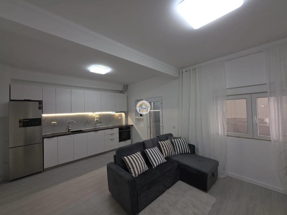 Apartamento T2 para Venda em Faro (Sé e São Pedro) Foto 5