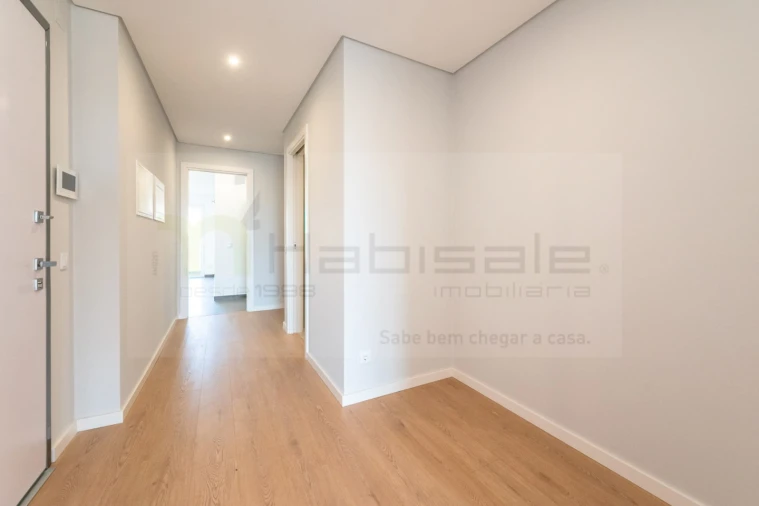 Apartamento T3 para Venda em Carcavelos e Parede Foto 6