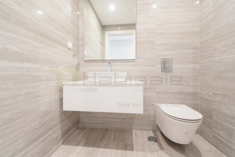 Apartamento T3 para Venda em Carcavelos e Parede Foto 15