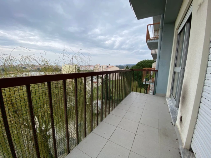 Apartamento T2 para Venda em Tavarede Foto 8