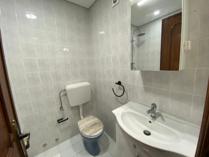 Apartamento T2 para Venda em Tavarede Foto 12