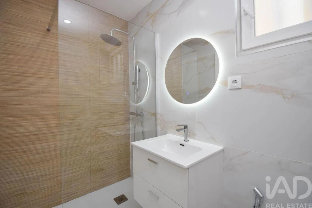 Apartamento T2 para Venda em Seixal, Arrentela e Aldeia de Paio Pires Foto 5