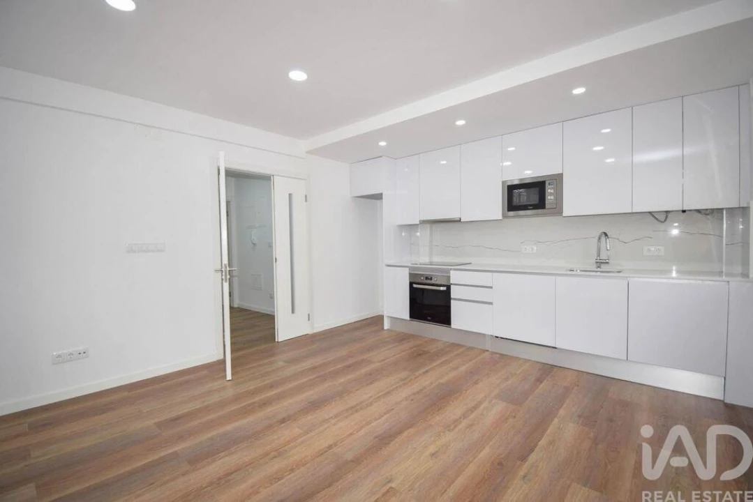 Apartamento T2 para Venda em Seixal, Arrentela e Aldeia de Paio Pires Foto 1