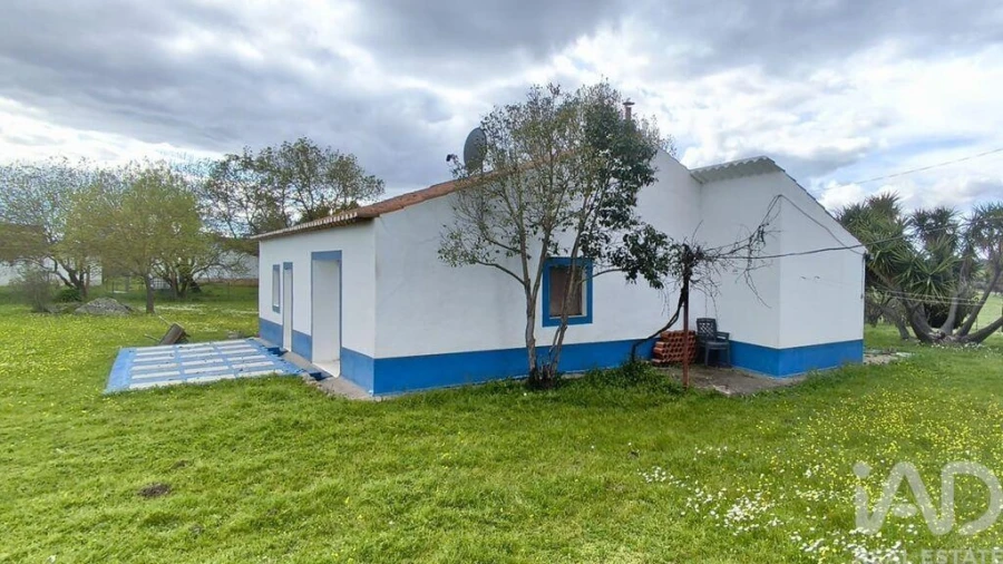 Quinta T2 para Venda em São Domingos de Ana Loura Foto 6