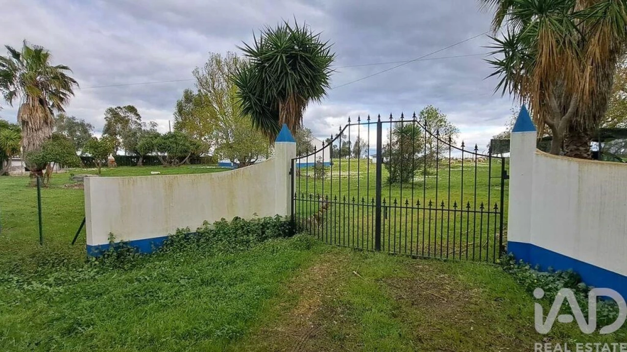 Quinta T2 para Venda em São Domingos de Ana Loura Foto 20