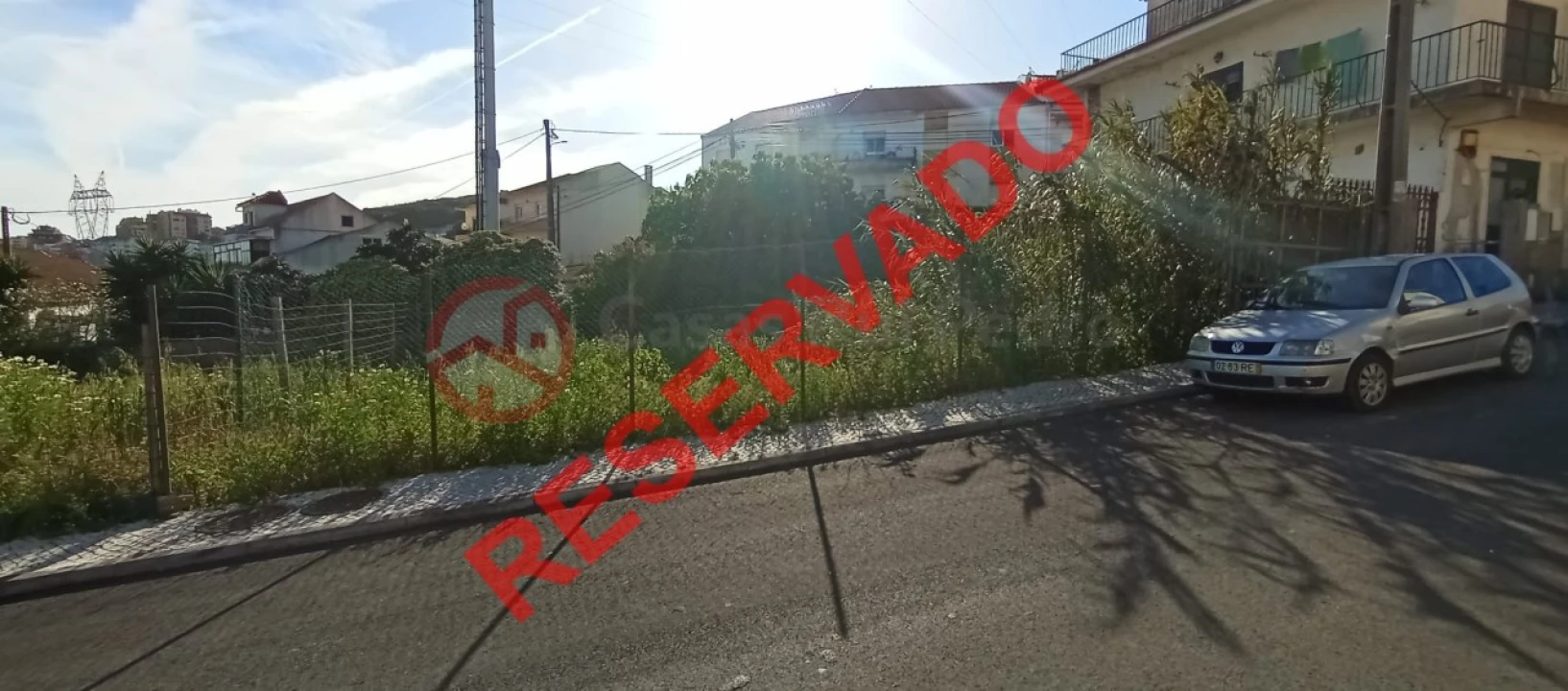 Terreno para Venda em Pontinha e Famões Foto 1