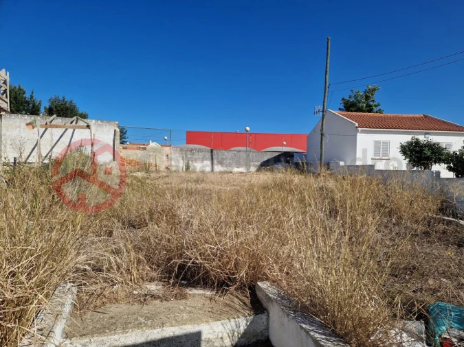Terreno para Venda em Charneca de Caparica e Sobreda Foto 4
