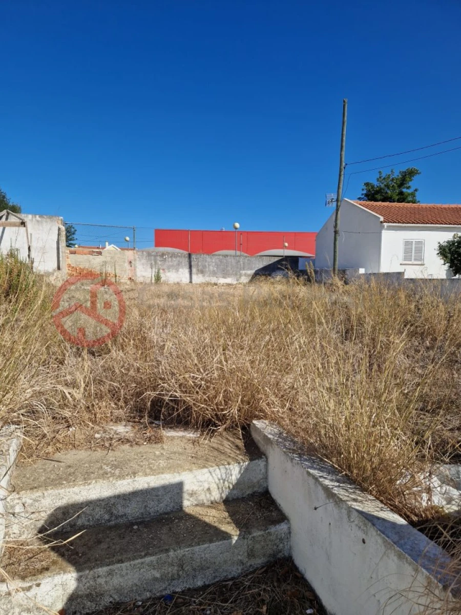 Terreno para Venda em Charneca de Caparica e Sobreda Foto 6
