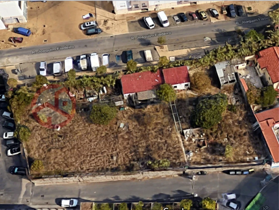 Terreno para Venda em Ajuda Foto 1