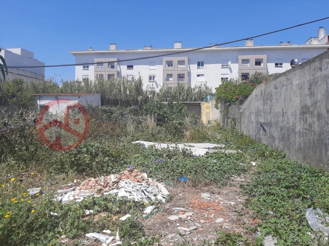 Terreno para Venda em Ajuda Foto 2