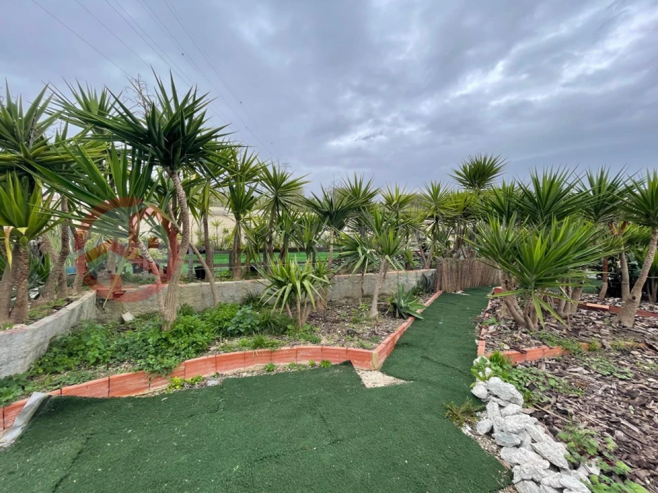 Terreno para Venda em Charneca de Caparica e Sobreda Foto 19