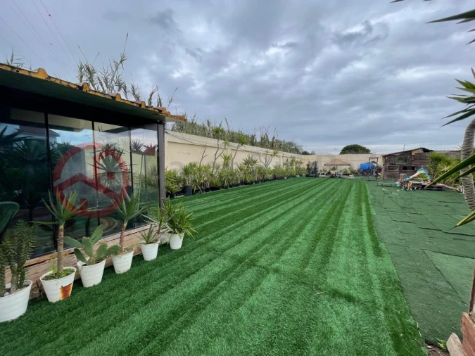 Terreno para Venda em Charneca de Caparica e Sobreda Foto 1
