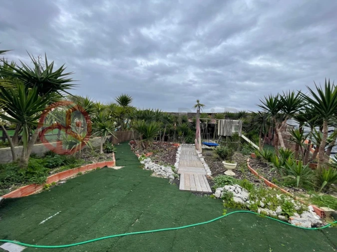 Terreno para Venda em Charneca de Caparica e Sobreda Foto 7