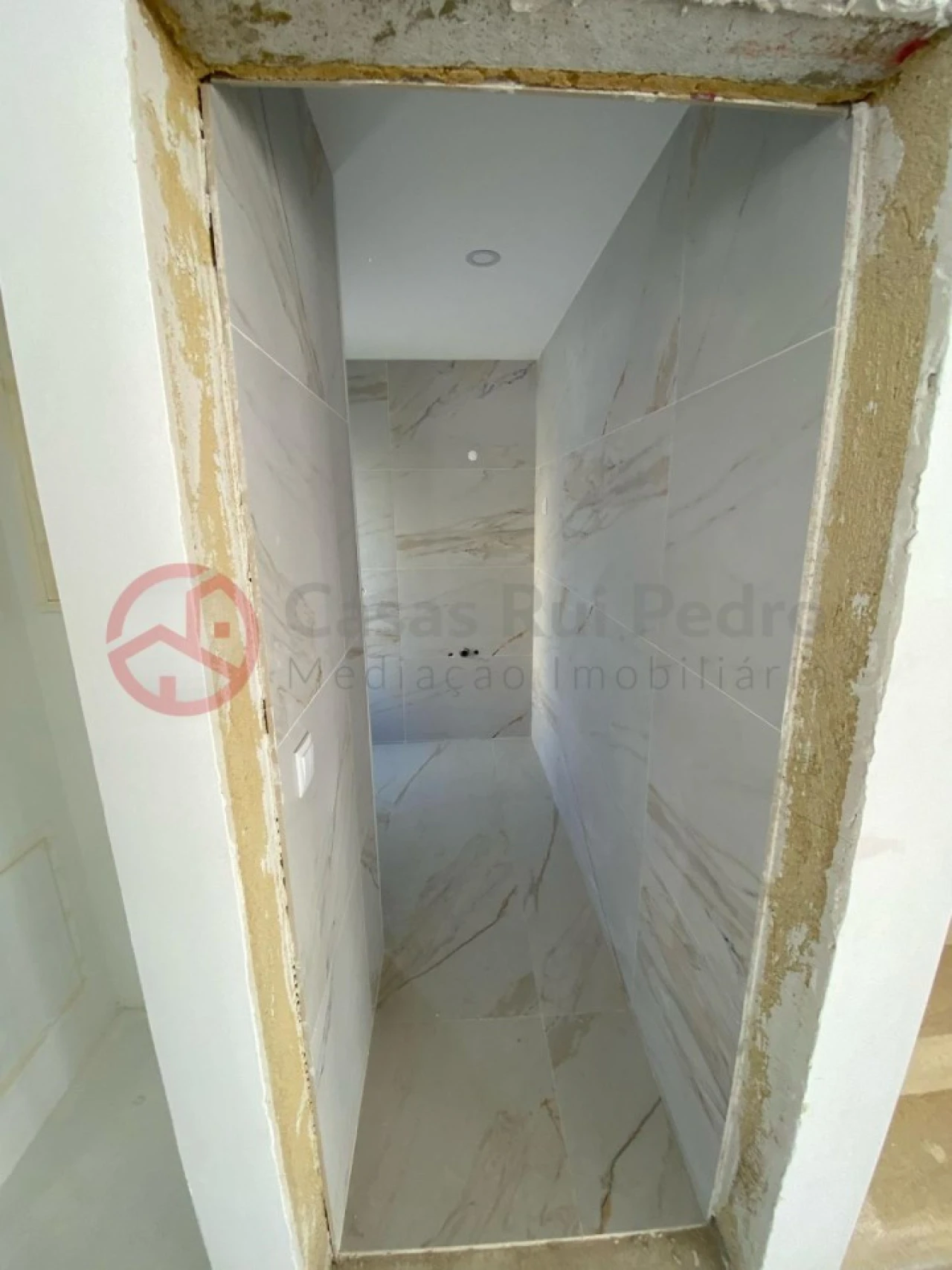 Terreno para Venda em Charneca de Caparica e Sobreda Foto 12