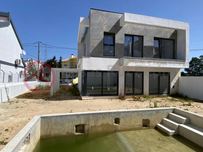 Terreno para Venda em Charneca de Caparica e Sobreda Foto 6