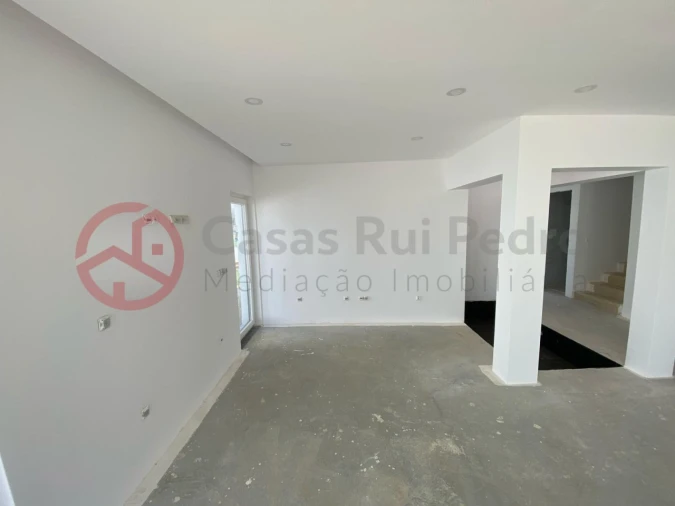 Terreno para Venda em Charneca de Caparica e Sobreda Foto 30