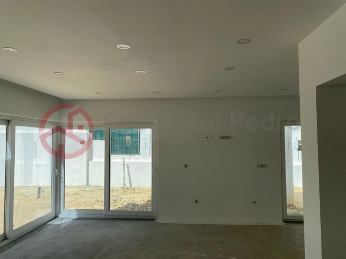 Terreno para Venda em Charneca de Caparica e Sobreda Foto 34