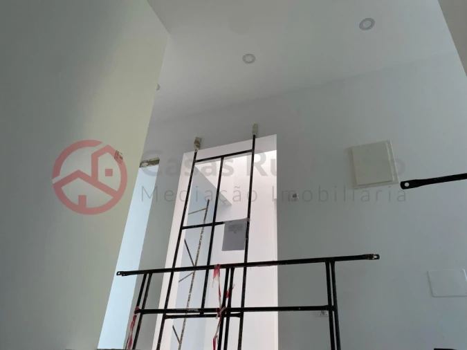 Terreno para Venda em Charneca de Caparica e Sobreda Foto 44