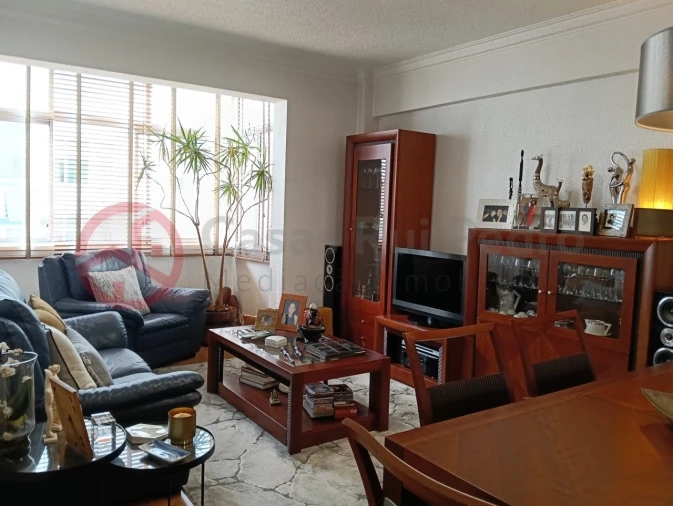 Apartamento T3 para Venda em Corroios