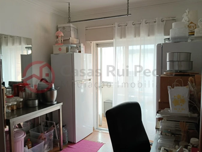 Apartamento T3 para Venda em Corroios Foto 4