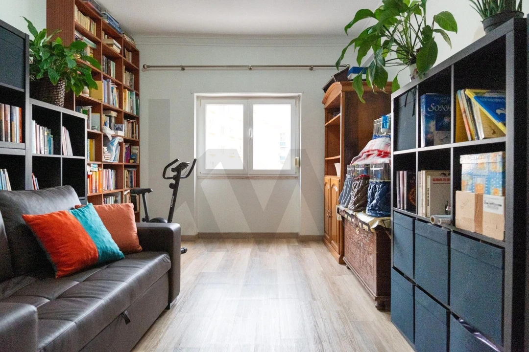 Apartamento T2 para Venda em Amora Foto 14