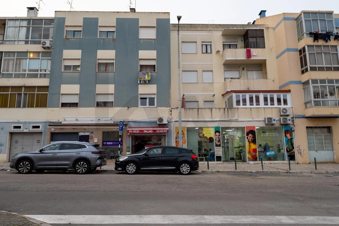 Apartamento T2 para Venda em Amora Foto 20