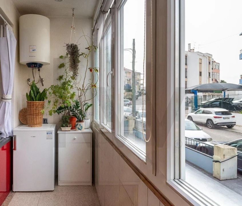 Apartamento T2 para Venda em Amora Foto 8