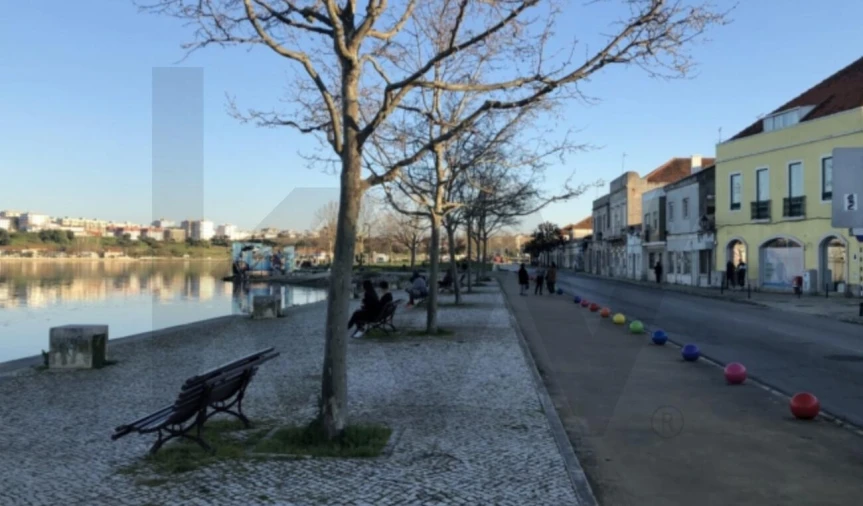 Apartamento T2 para Venda em Amora Foto 22