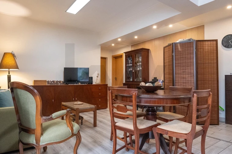 Apartamento T2 para Venda em Amora Foto 9