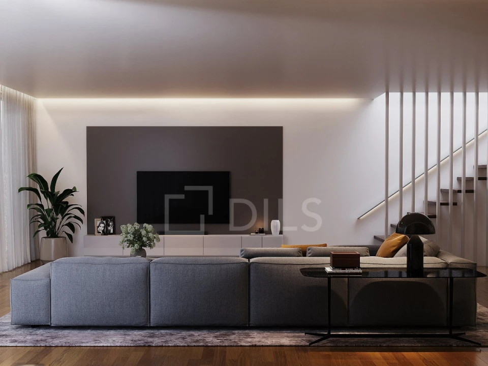 Moradia T4 para Venda em Madalena Foto 3