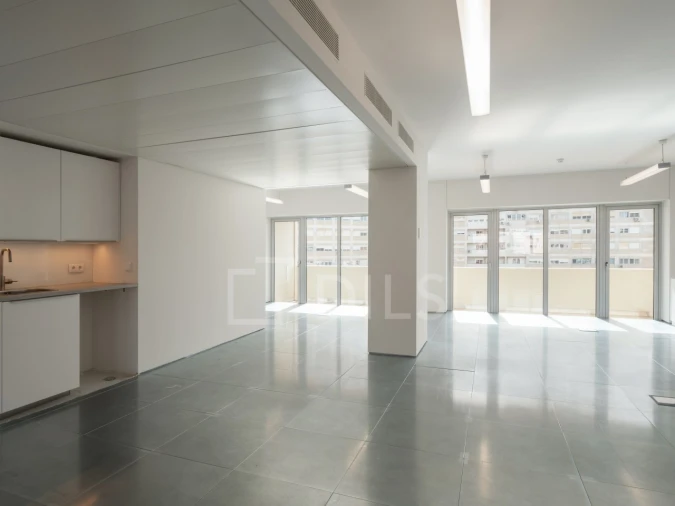 Escritório para Arrendamento em Alvalade Foto 19