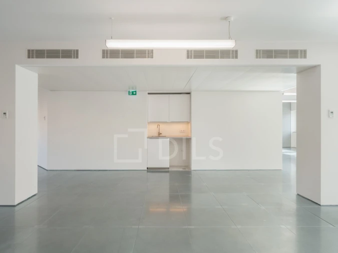 Escritório para Arrendamento em Alvalade Foto 21