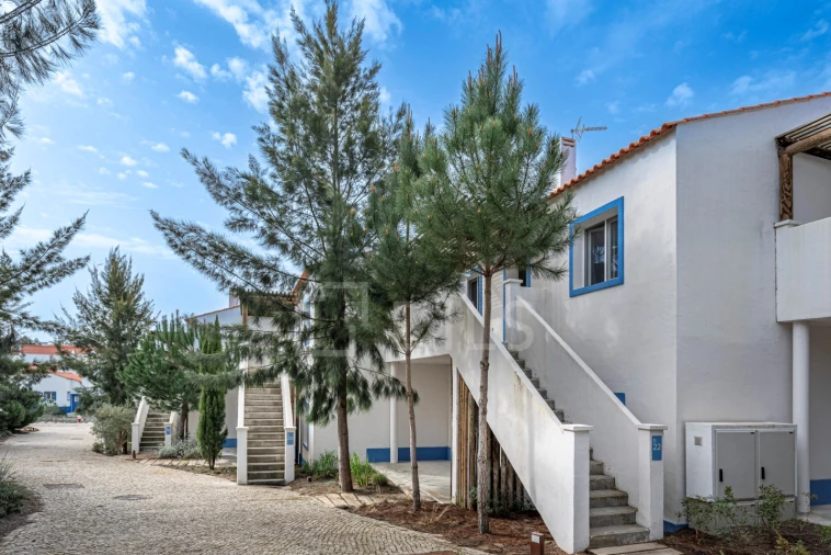 Apartamento T2 para Venda em Carvalhal Foto 1