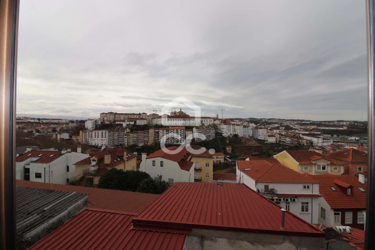 Apartamento T2 para Venda em Sé Nova, Santa Cruz, Almedina e São Bartolomeu Foto 15