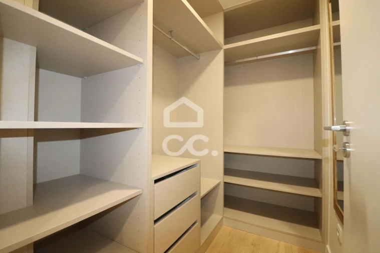 Apartamento T2 para Venda em Sé Nova, Santa Cruz, Almedina e São Bartolomeu Foto 7