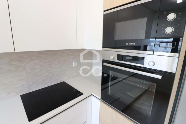 Apartamento T2 para Venda em Sé Nova, Santa Cruz, Almedina e São Bartolomeu Foto 4