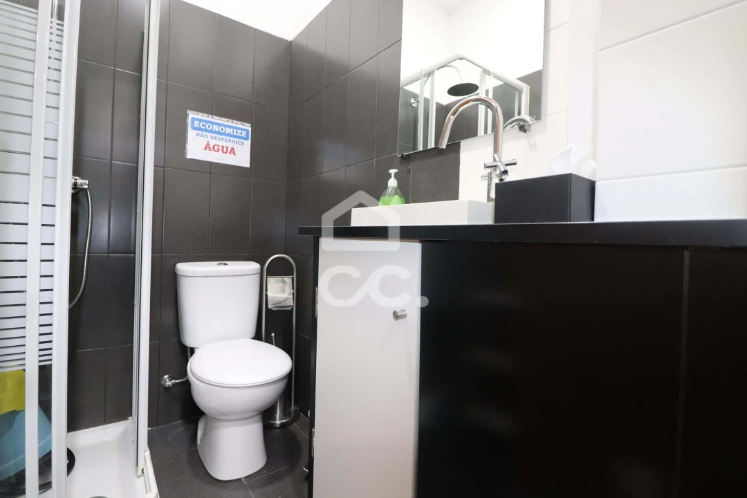 Negócio para Venda em Eiras e São Paulo de Frades Foto 9