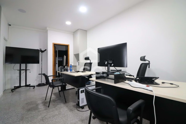 Negócio para Venda em Eiras e São Paulo de Frades Foto 14